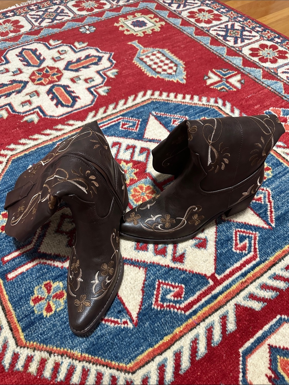 Women's Embroidered Western Ankle Boots - Brown